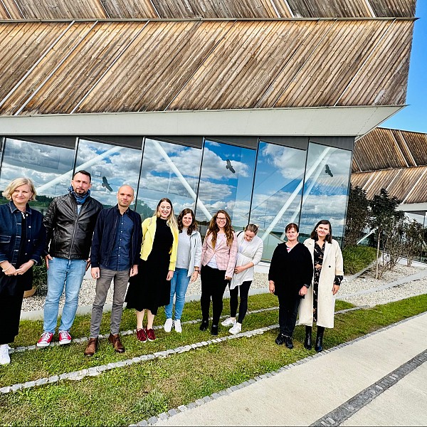 Approach for Enhancing Work-Life Balance of Professional and Private Life in Rural Areas, Based on the Establishment of Multi-Stakeholder Regional Systems and Local Partnerships (TERA)